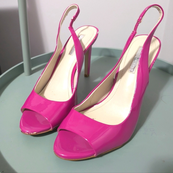 BCBGeneration Hot Pink CARLY Heels - Picture 2 of 8